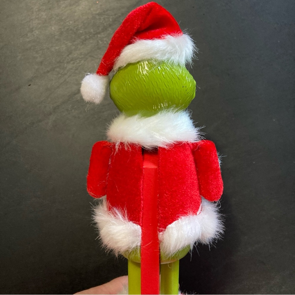 THE GRINCH  Dr Seuss w/ Turkey Wood Nutcracker Santa 11” New Grinchmas - Picture 9 of 11